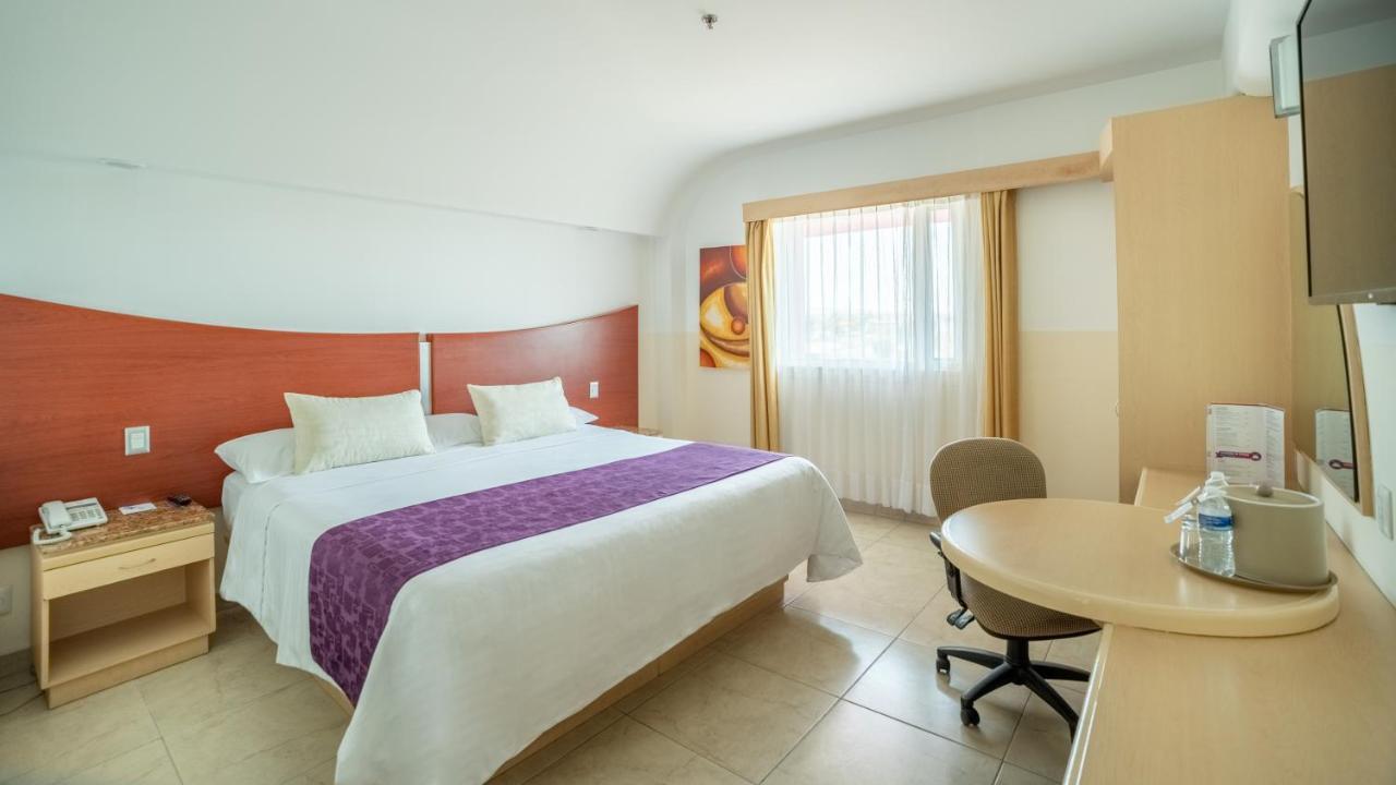 Hotel Magico Inn クアウトラ エクステリア 写真