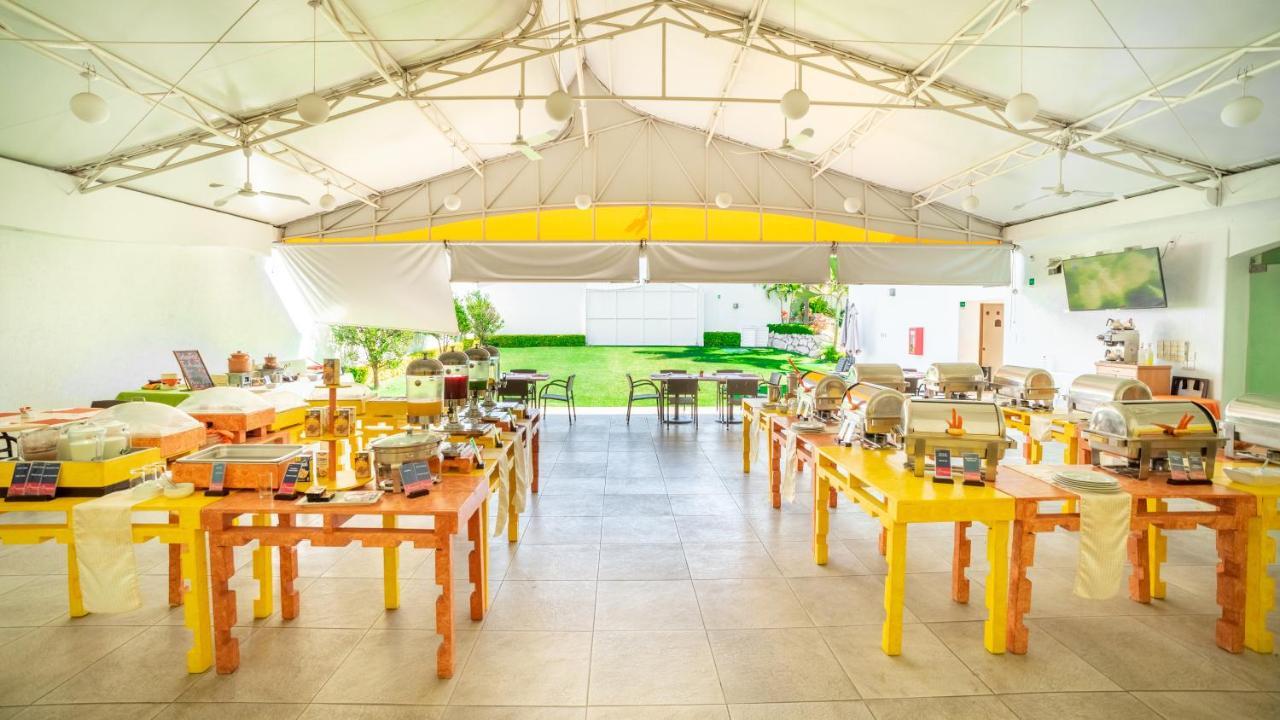 Hotel Magico Inn クアウトラ エクステリア 写真